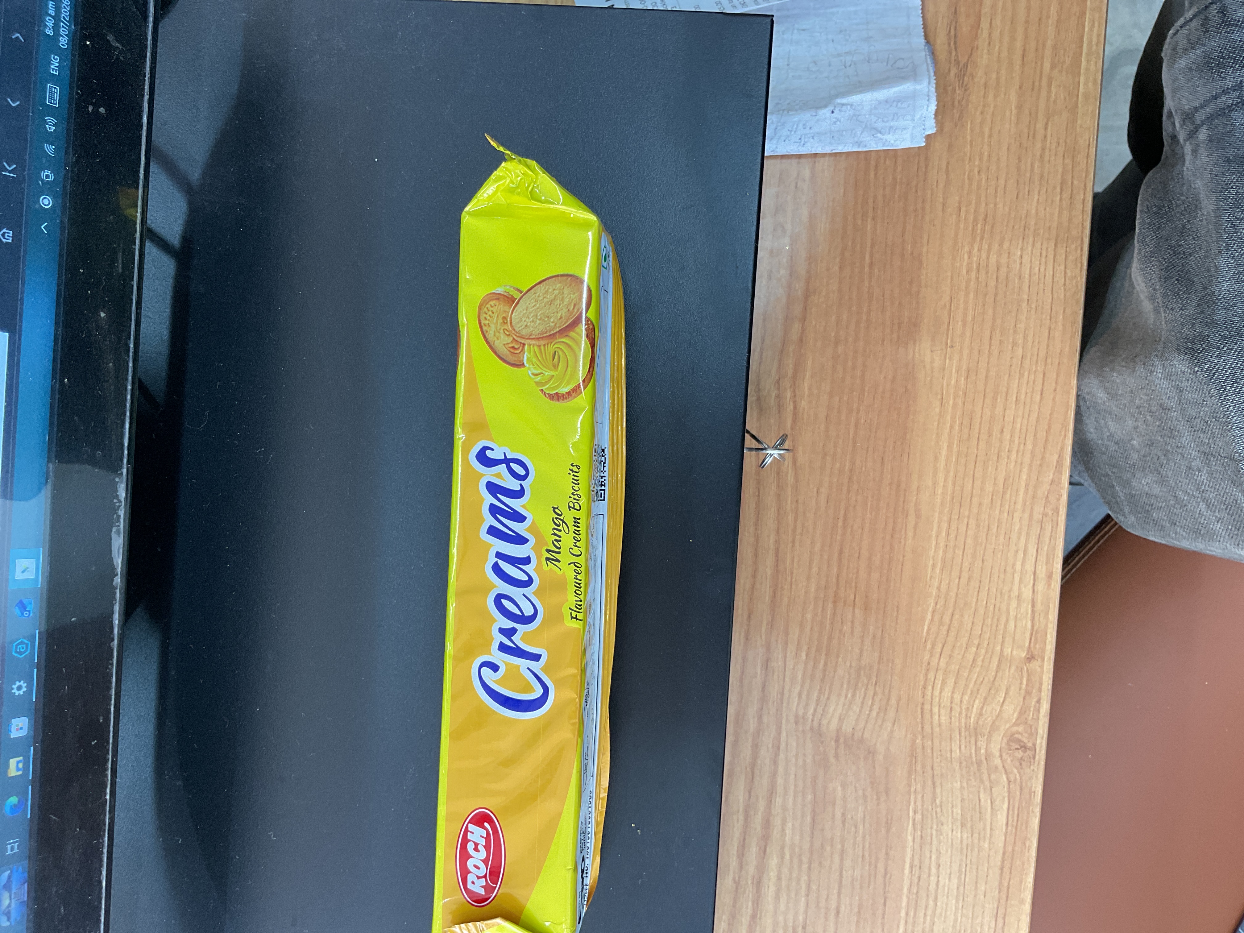 Creams Biscuit