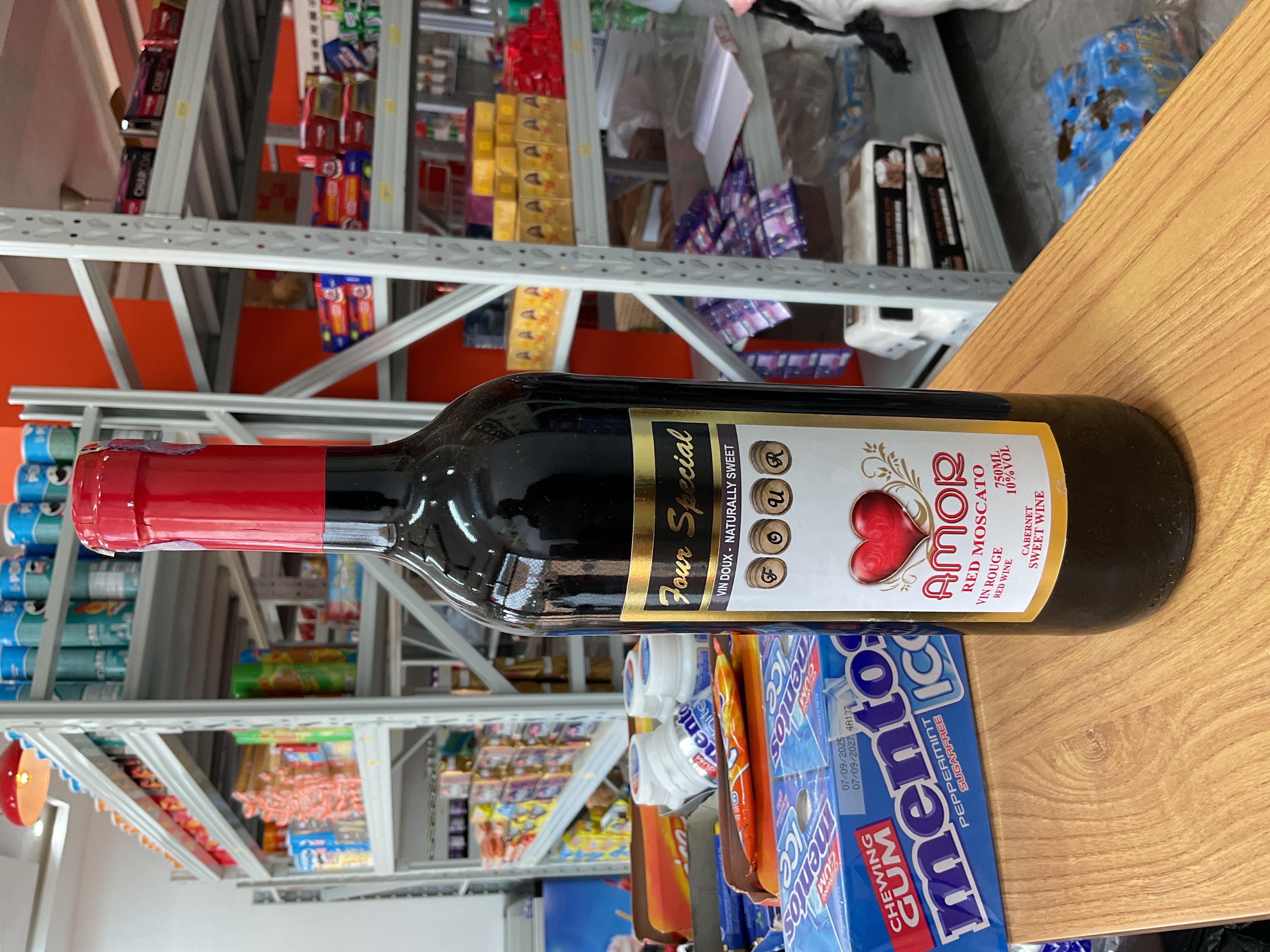 Four special Amor Red Moscato